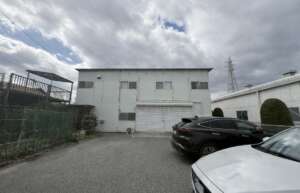 江並倉庫付き事務所